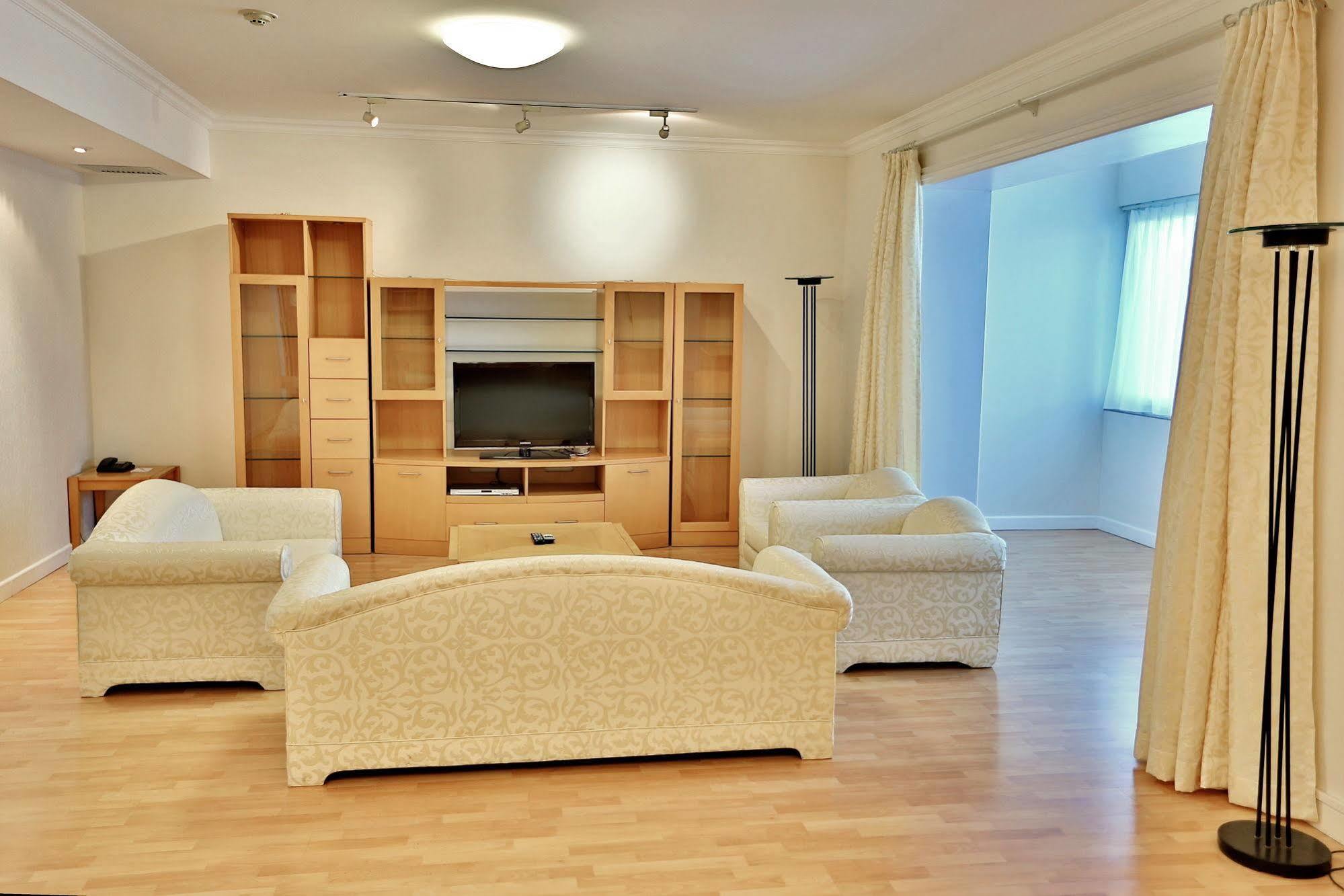 Beijing Lido Serviced Residence Fangyuan West Road Branch מראה חיצוני תמונה